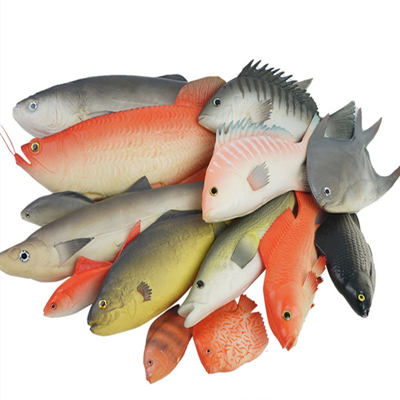 Party Games Graduation - Simulated Fish Model Artificial Crucian Figurine