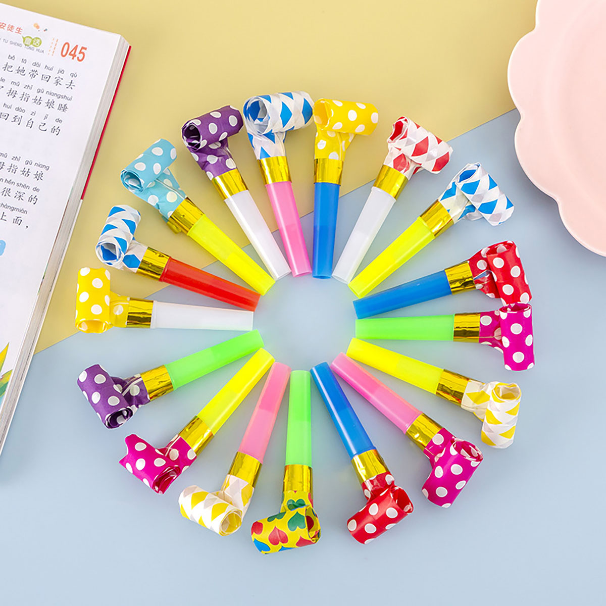 30PCS Colorful Whistles Toy Fu - Party Games Engagement reseña y precio