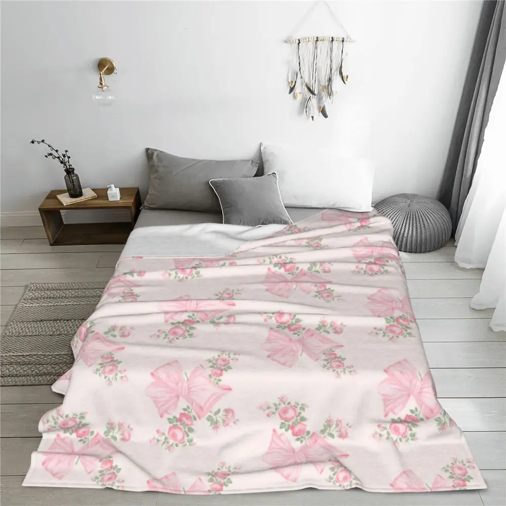 Soft Cozy Pink Bow Floral Flan - Washer Toss Set reseña y precio